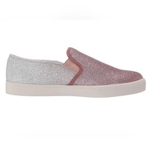 Jessica Simpson Women’s Dinellia Fashion Sneaker